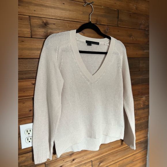360 Cashmere long sleeve sweater size XS color cream - Picture 2 of 7
